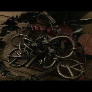 FREE JEWELRY WITH ANY PURCHASE FOR A LIMITED TIME